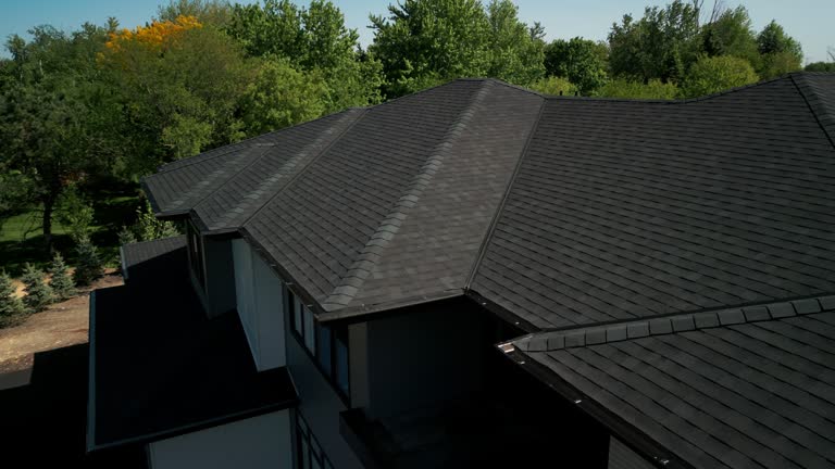 Best Roof Insulation Installation  in West Hill, OH